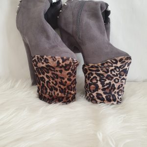 Heelsschoner aus Lycra in verschiedenen Farben