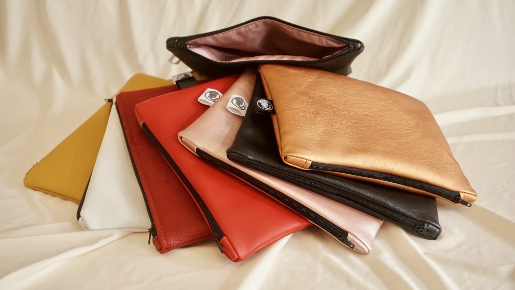 Kosmetiktasche Kunstleder verschiedene Farben